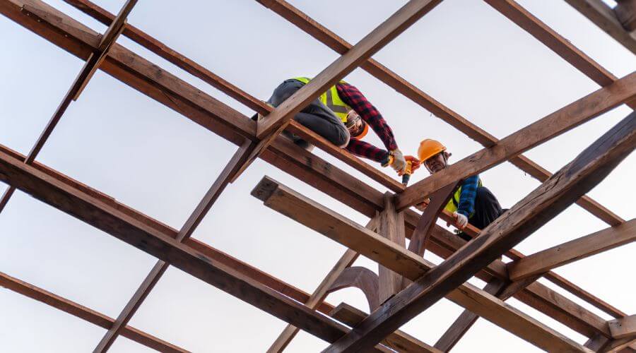 Professional gutter cleaning services in Smithburg, WV